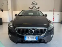 Usata Volvo V40 CC Business Edition 120 CV (88 kW) 2017 Nero Station wagon