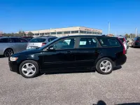 Usata Volvo V50 115 CV (84 kW) 2011 Nero Station wagon