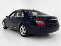 Usata Mercedes S500 Avantgarde 386 CV (283 kW) 2007 Blu Berlina