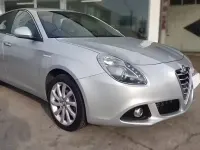 Usata Alfa Romeo Giulietta Progression 104 CV (76 kW) 2012 Grigio Utilitaria