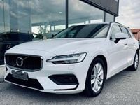 Usata Volvo V60 Momentum 197 CV (144 kW) 2021 Bianco Station wagon