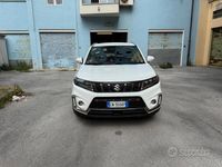 Usata Suzuki Vitara 129 CV (94 kW) 2023 Bianco SUV