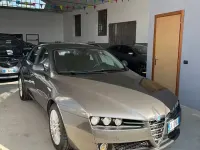 Usata Alfa Romeo 159 Distinctive 120 CV (88 kW) 2007 Grigio Berlina