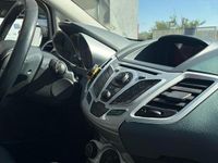 Usata Ford Fiesta 70 CV (51 kW) 2010 Nero Utilitaria