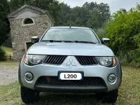 Usata Mitsubishi L200 Intense 136 CV (100 kW) 2006 Grigio Pick-up