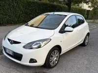 Usata Mazda 2 75 CV (55 kW) 2011 Utilitaria