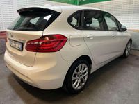 Usata BMW 218 Advantage 150 CV (110 kW) 2016 Bianco Station wagon
