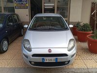 Usata Fiat Punto Lounge 69 CV (50 kW) 2014 Grigio Utilitaria
