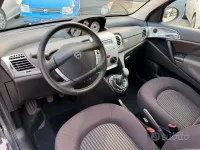 Usata Lancia Ypsilon 69 CV (50 kW) 2011 Grigio Utilitaria