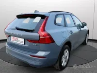 Usata Volvo XC60 Momentum 197 CV (144 kW) 2022 Grigio SUV