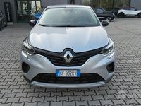Usata Renault Captur Business 101 CV (74 kW) 2021 Argento SUV