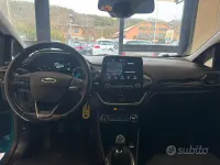 Usata Ford Fiesta Titanium 85 CV (62 kW) 2018 Blu Utilitaria