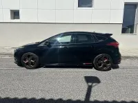 Usata Ford Focus ST 250 CV (183 kW) 2016 Nero Berlina