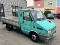 Usata Iveco Daily 103 CV (75 kW) 1997 Bluazzurro