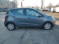 Usata Hyundai i10 Advanced 69 CV (50 kW) 2019 Grigio Utilitaria
