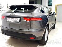 Usata Jaguar F-Pace Prestige 180 CV (132 kW) 2017 Grigio SUV
