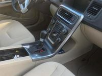 Usata Volvo V60 115 CV (84 kW) 2012 Nero Station wagon