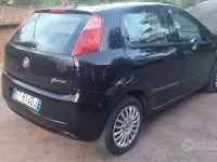 Occasion Fiat Punto 69 ch (50 kW) 2014 Noir Citadine