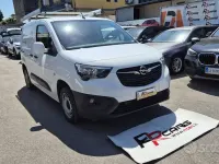 Usata Opel Combo 102 CV (75 kW) 2021 Bianco Monovolume
