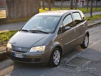 Usata Fiat Idea 95 CV (69 kW) 2007 Grigio Monovolume
