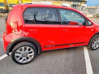 Usata VW up! 75 CV (55 kW) 2014 Rosso Utilitaria