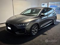 Usata Ford Focus ST-Line 116 CV (85 kW) 2024 Grigio scuro metallizzato Berlina