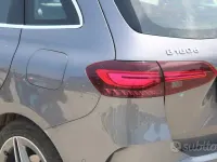 Usata Mercedes B180 AMG Line Premium 116 CV (85 kW) 2024 Grigio Utilitaria
