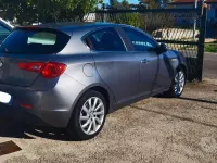 Usata Alfa Romeo Giulietta Exclusive 105 CV (77 kW) 2014 Grigio Utilitaria
