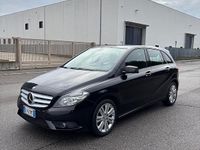 Usata Mercedes B180 Premium 109 CV (80 kW) 2014 Nero Utilitaria
