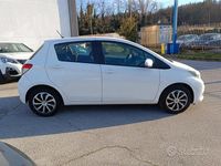Usata Toyota Yaris 69 CV (50 kW) 2013 Utilitaria