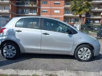 Usata Toyota Yaris 68 CV (50 kW) 2011 Utilitaria