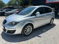 Usata Seat Altea XL Style 105 CV (77 kW) 2011 Argento Monovolume