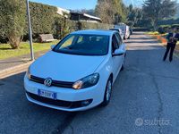 Usata VW Golf VII 102 CV (75 kW) 2012 Bianco Berlina