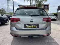 Usata VW Passat Alltrack 190 CV (139 kW) 2016 Grigio Station wagon