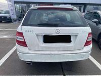 Usata Mercedes C220 Elegance 170 CV (125 kW) 2009 Bianco Station wagon