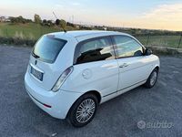 Usata Lancia Ypsilon Silver 69 CV (50 kW) 2012 Bianco Utilitaria