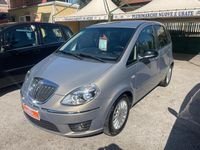 Usata Lancia Musa 95 CV (69 kW) 2011 Beige Monovolume