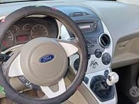 Usata Ford Ka 69 CV (50 kW) 2015 Berlina