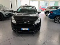 Usata Ford Fiesta ST-Line 100 CV (73 kW) 2017 Nero Utilitaria