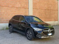 Usata Mercedes GLA200 150 CV (110 kW) 2023 Nero ossidiana SUV
