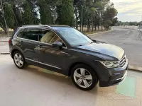 Usata VW Tiguan Elegance 150 CV (110 kW) 2022 Grigio scuro SUV