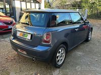 Usata Mini Cooper 122 CV (89 kW) 2011 Blu Utilitaria