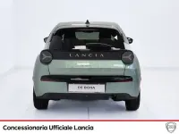Nuova Lancia Ypsilon 101 CV (74 kW) 2026 Verde Utilitaria