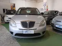 Usata Lancia Ypsilon 60 CV (44 kW) 2008 Argento Utilitaria