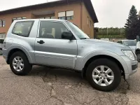 Usata Mitsubishi Pajero 199 CV (146 kW) 2016 Argento SUV