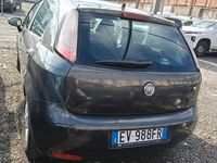 Usata Fiat Punto Lounge 77 CV (56 kW) 2014 Grigio Utilitaria