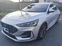 Usata Ford Focus ST-Line 125 CV (91 kW) 2024 Argento Utilitaria