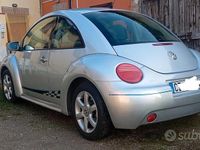 Usata VW New Beetle 101 CV (74 kW) 2003 Grigio Utilitaria