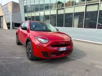 Usata Fiat 600 La Prima 101 CV (74 kW) 2025 Rosso SUV