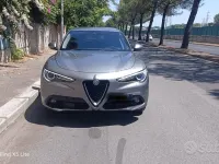 Usata Alfa Romeo Stelvio Executive 179 CV (131 kW) 2018 Grigio SUV